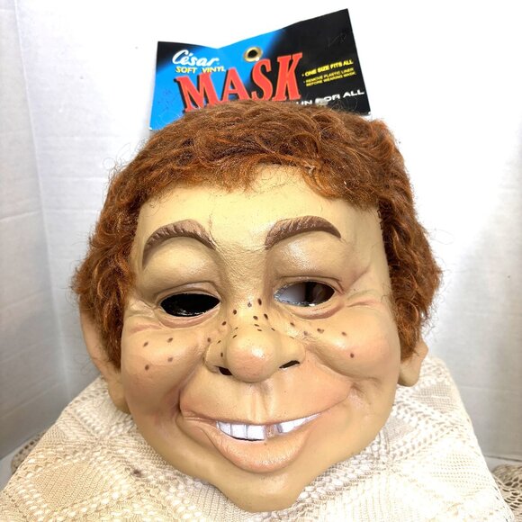 Rare Cesar’ Alfred E Neuman Mad Magazine ’81 Vinyl Mask Vintage Collectible - Picture 1 of 15